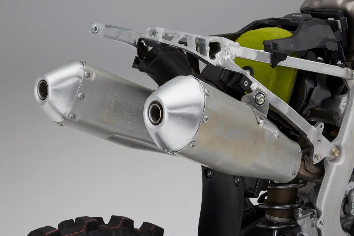 Honda CRF450R 2017. Foto e dati (22)