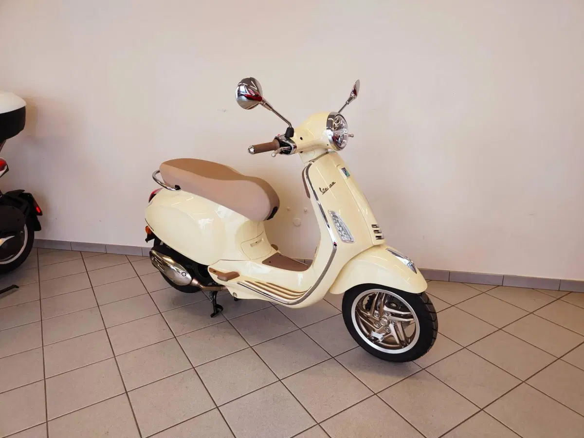 Vespa Primavera 125 S (2026) (2)