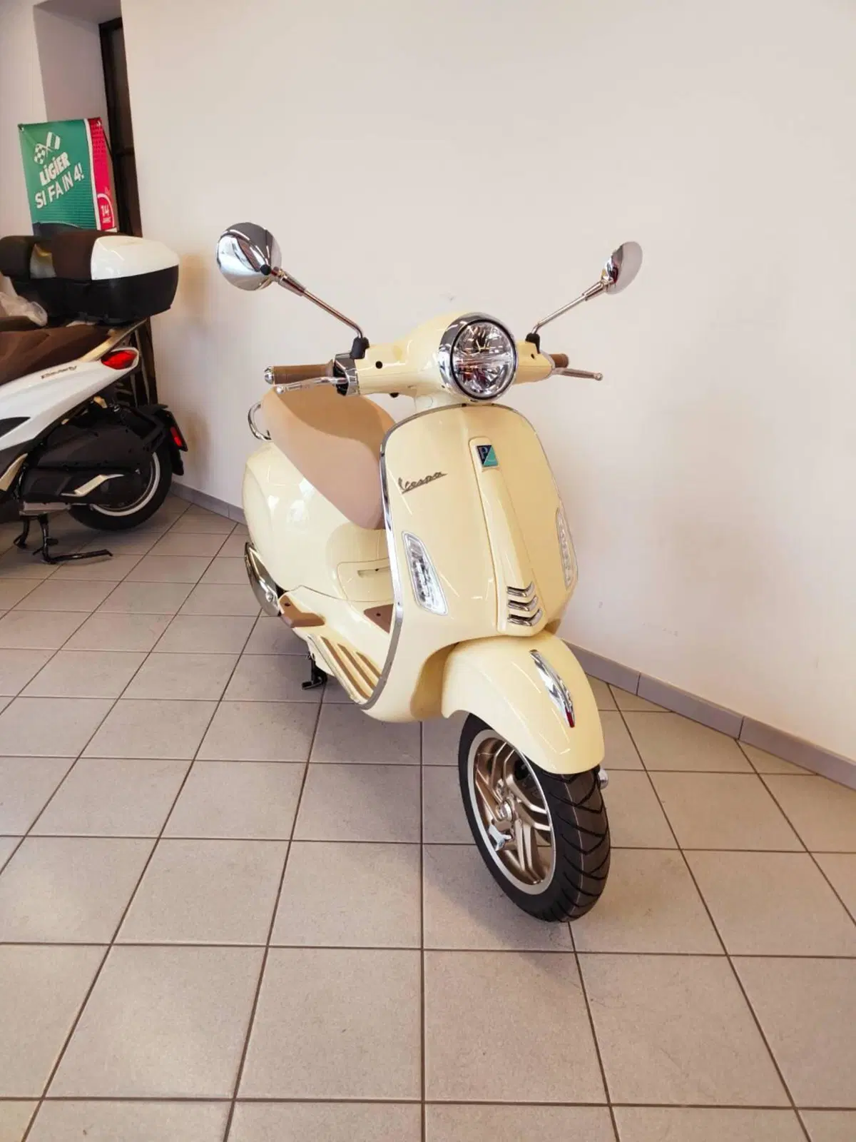 Vespa Primavera 125 S (2026) (5)