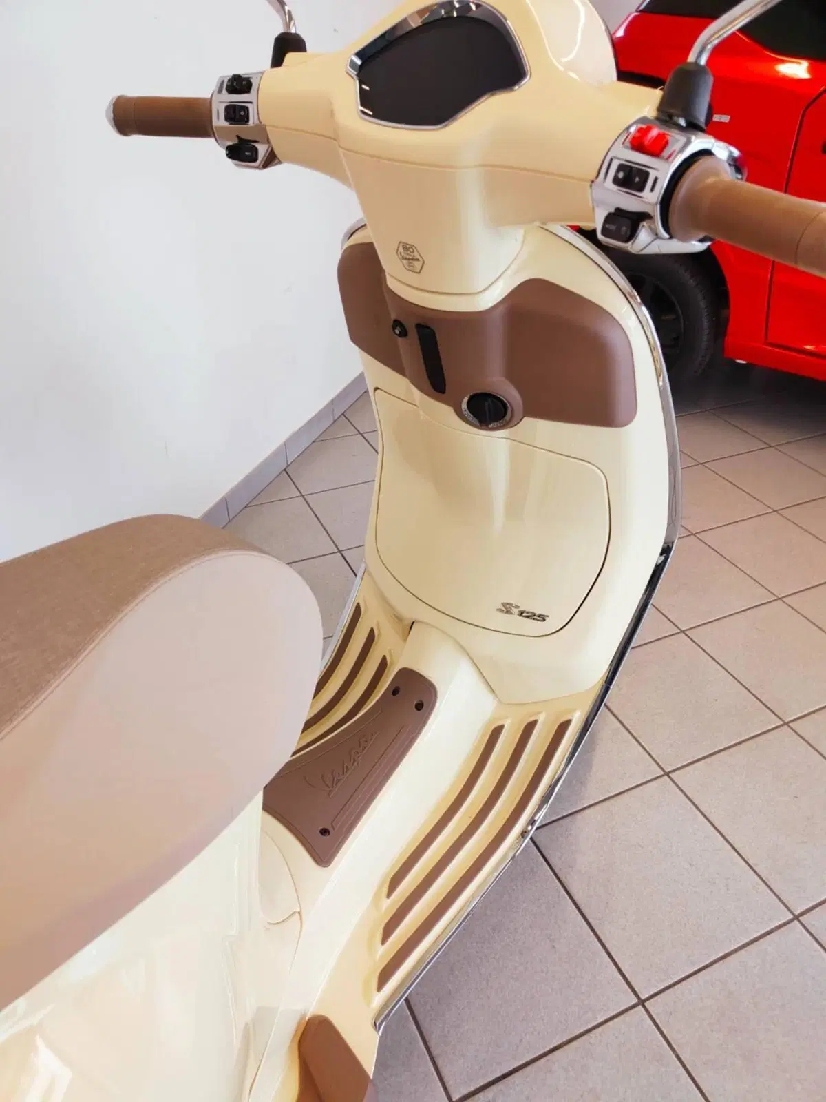 Vespa Primavera 125 S (2026) (11)