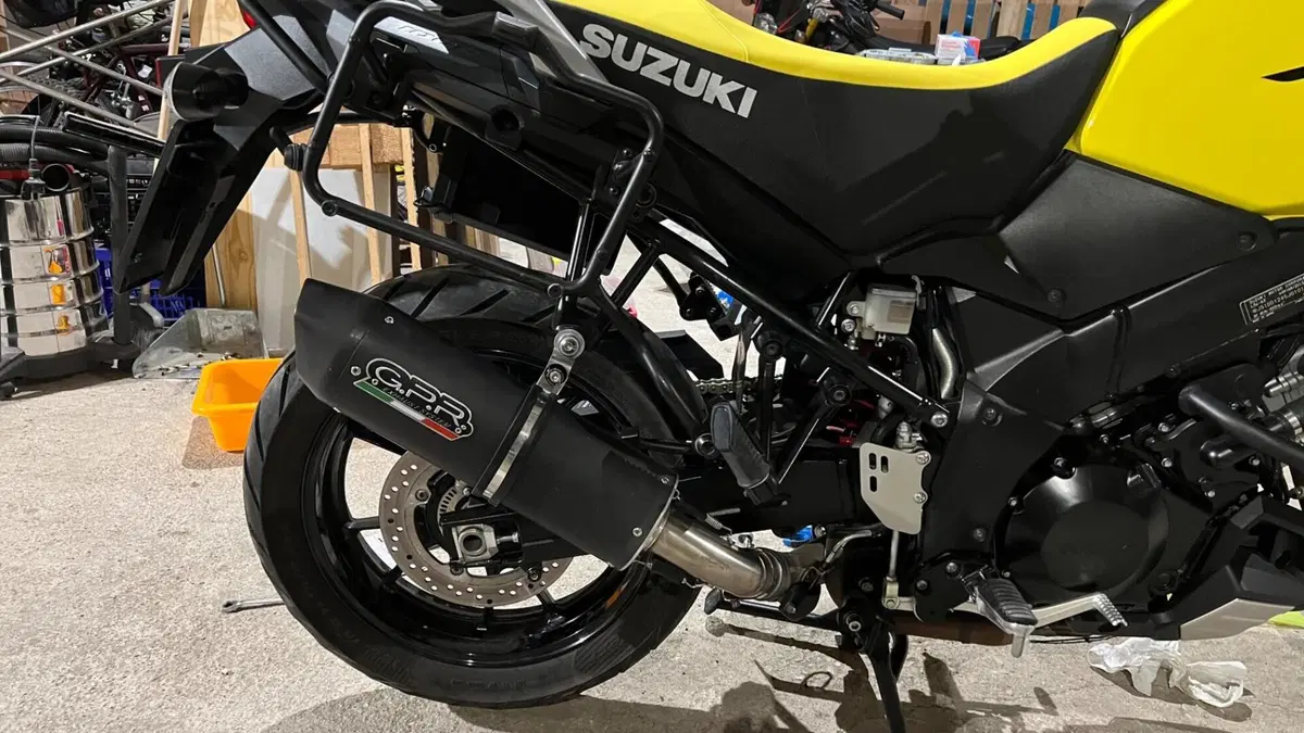 Suzuki V-Strom 1000 ABS (2014 - 17) (4)