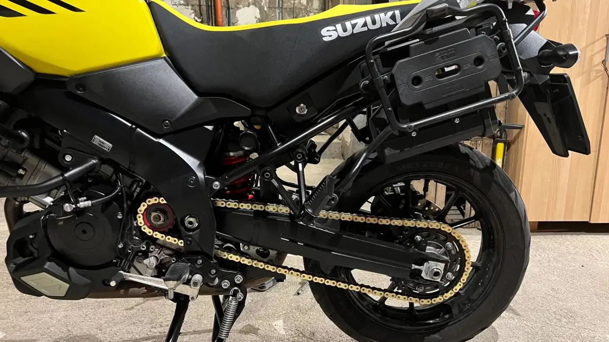 Suzuki V-Strom 1000 ABS (2014 - 17) (5)
