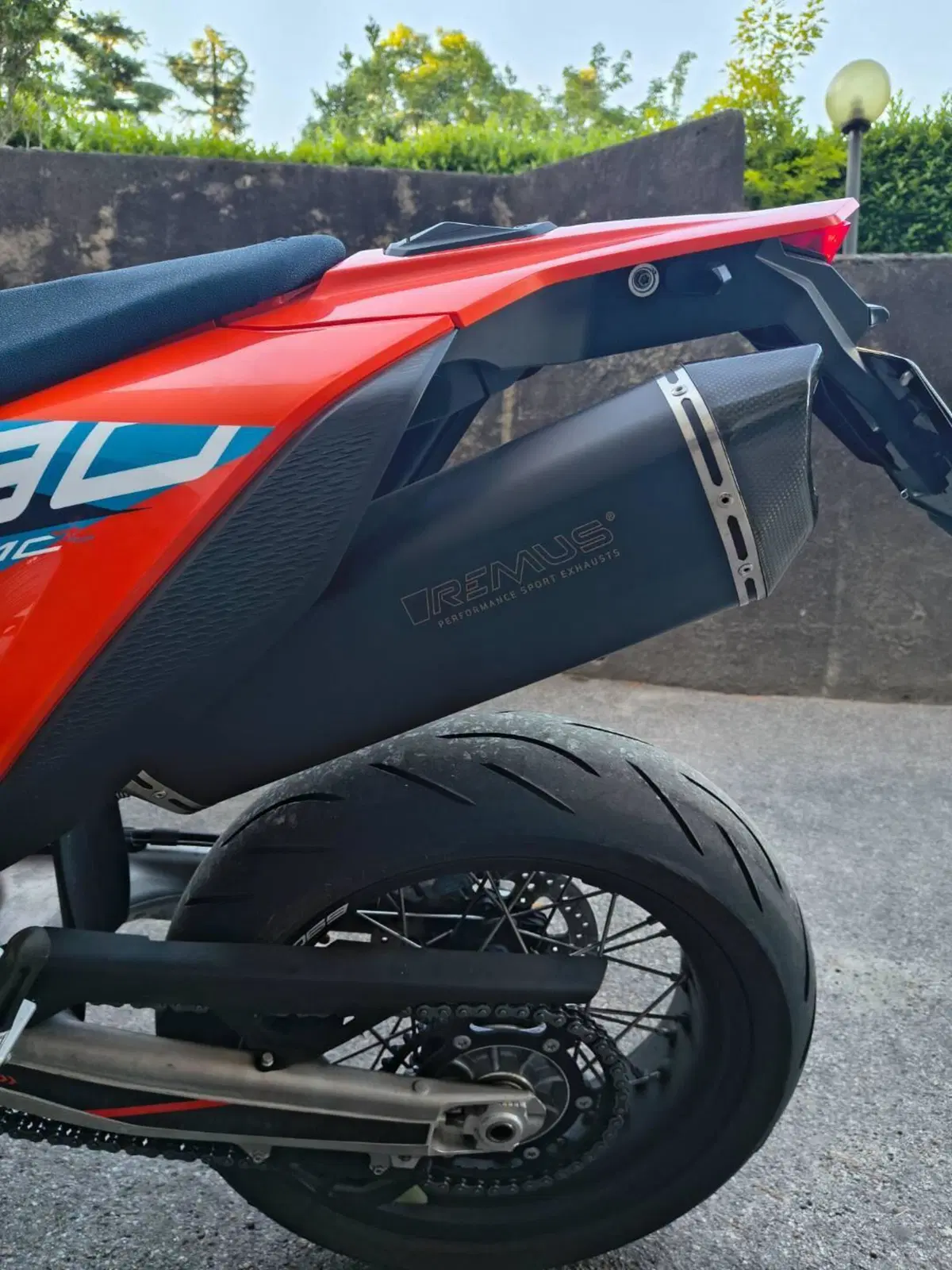 KTM 690 SMC R (2023 - 25) (8)