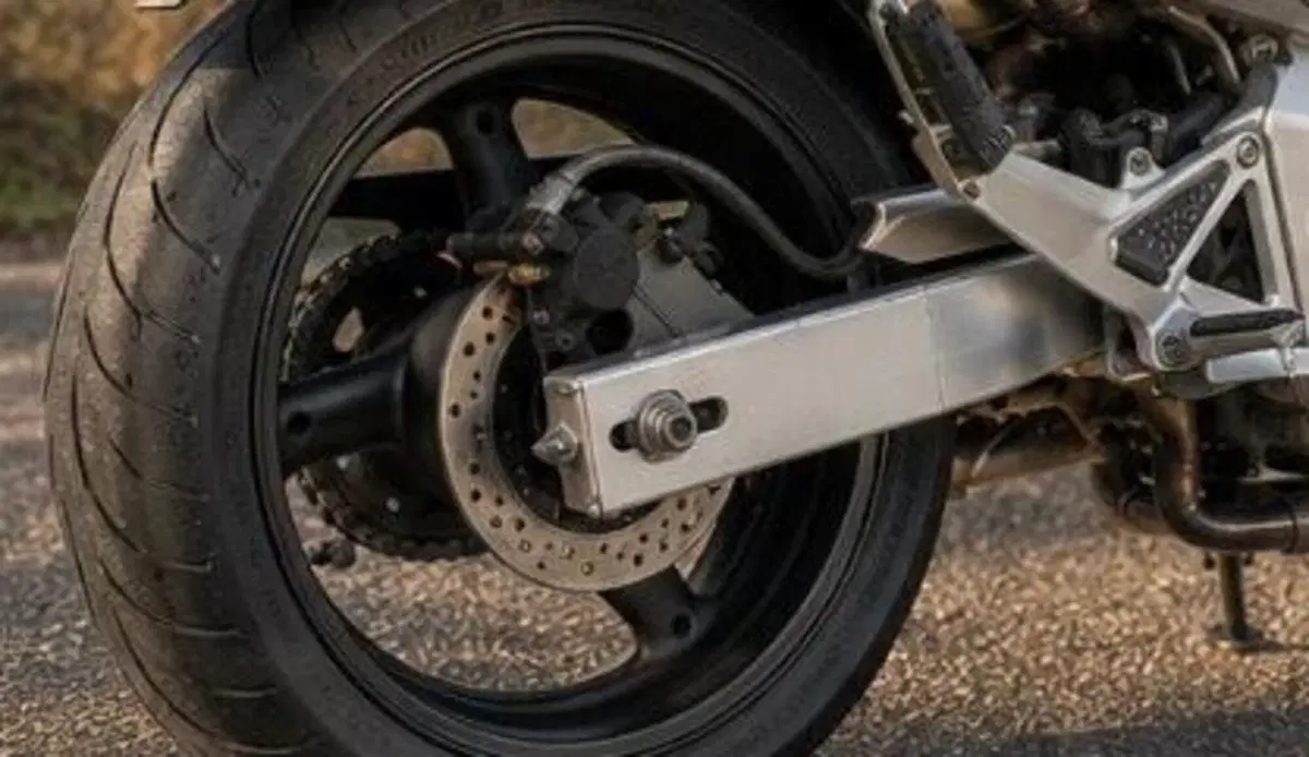 Honda Hornet 600 (2003 - 04) (7)