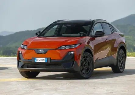 Subaru Uncharted: il SUV che cerca la sua strada tra DNA di marca e compromessi elettrici
