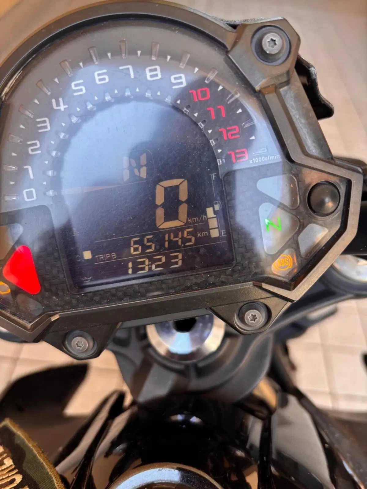 Kawasaki Z 650 (2017 - 19) (9)