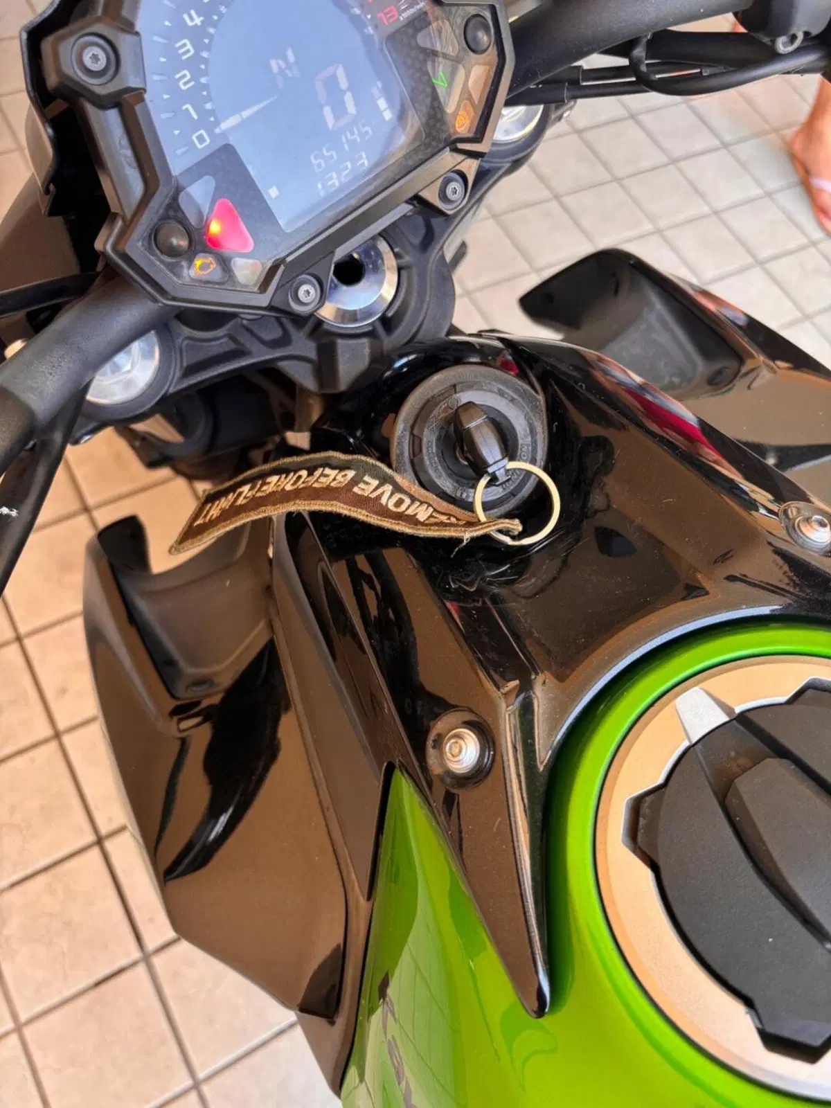 Kawasaki Z 650 (2017 - 19) (10)
