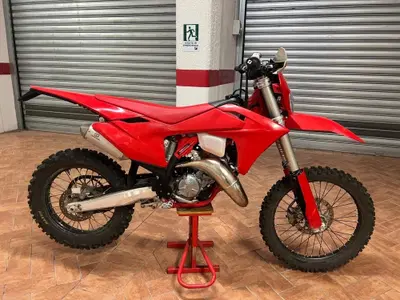 GASGAS EC 125 (2025) usata