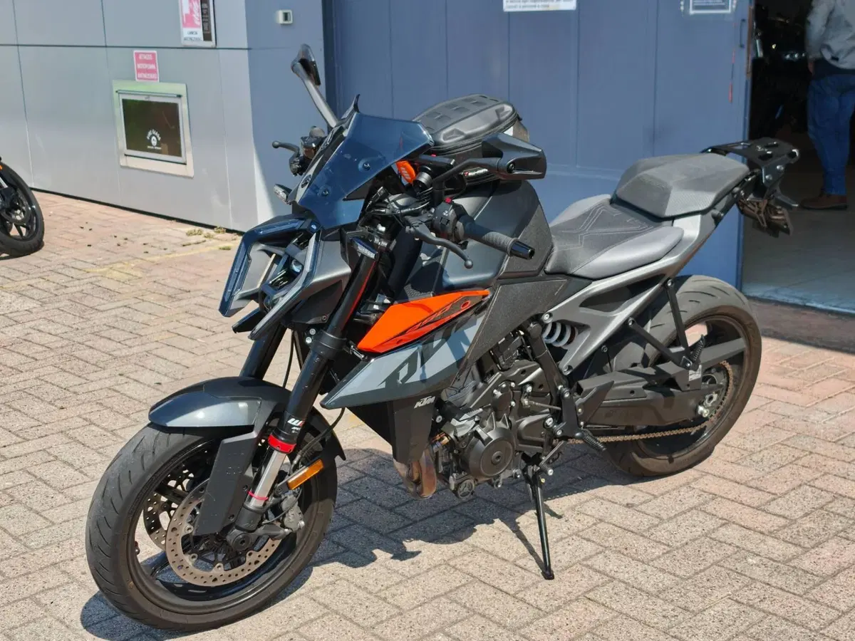 KTM 990 Duke (2024 - 26) (8)