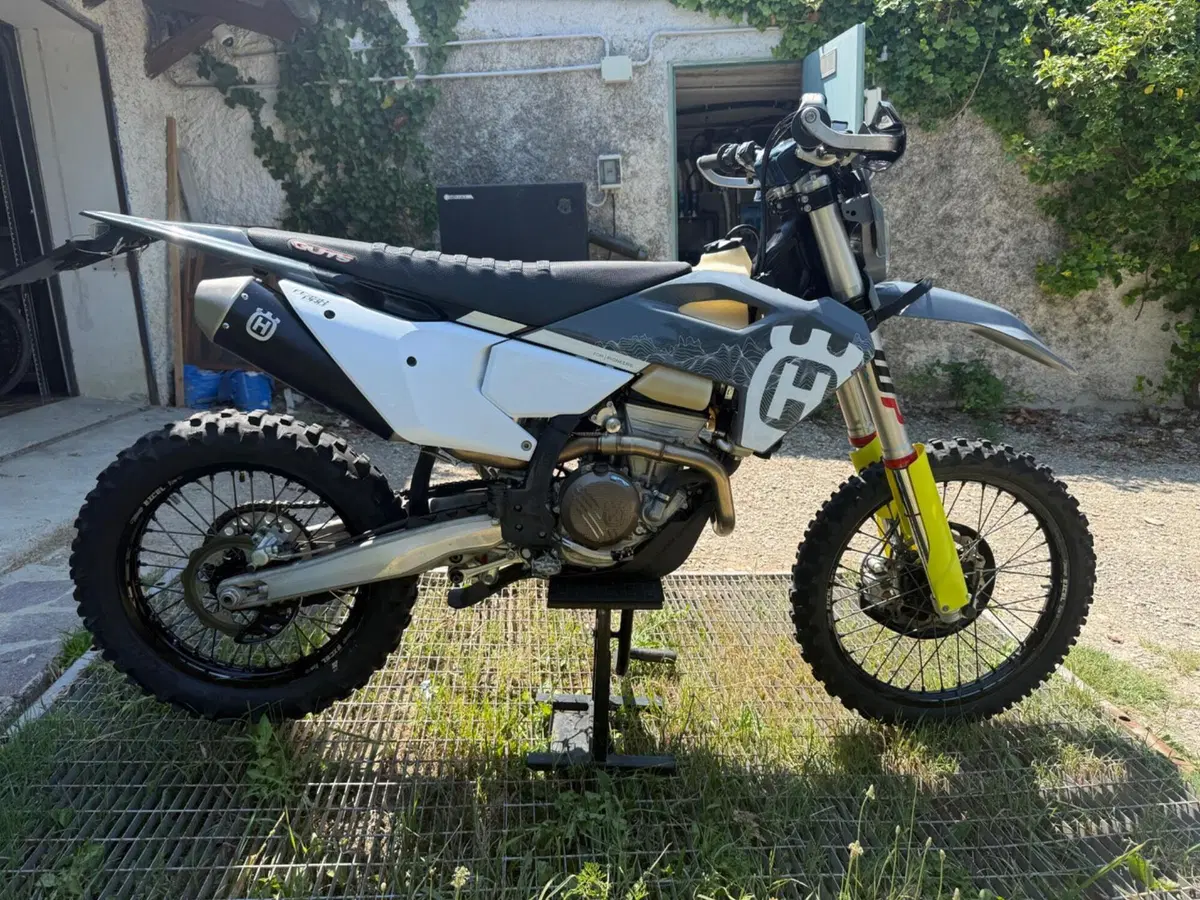 Husqvarna FE 350 Pro (2024) (3)