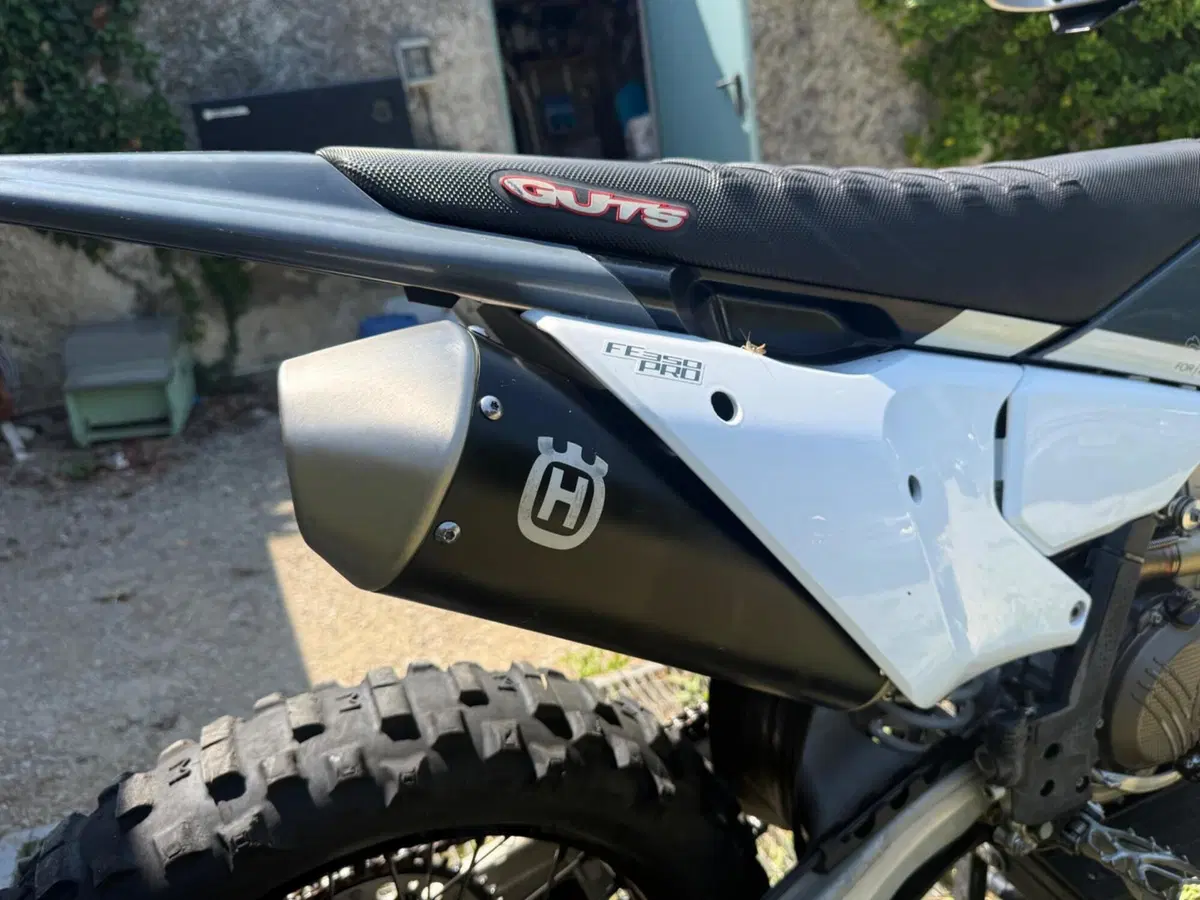 Husqvarna FE 350 Pro (2024) (6)