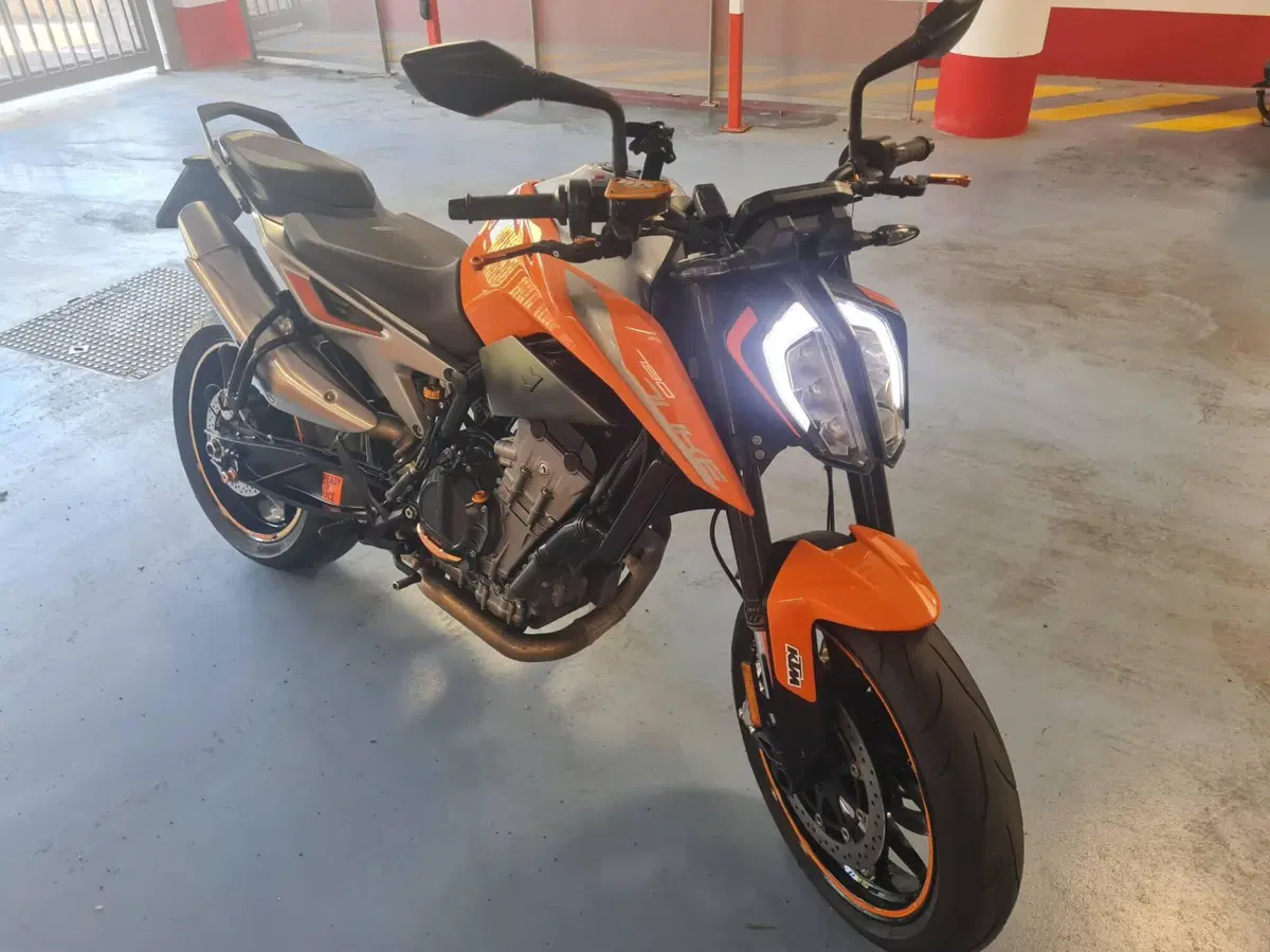 KTM 790 Duke (2018 - 20) (9)