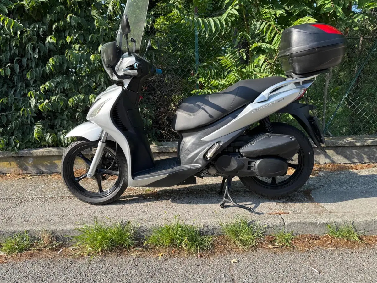 Suzuki SIXteen 150 (2007 - 14) (3)