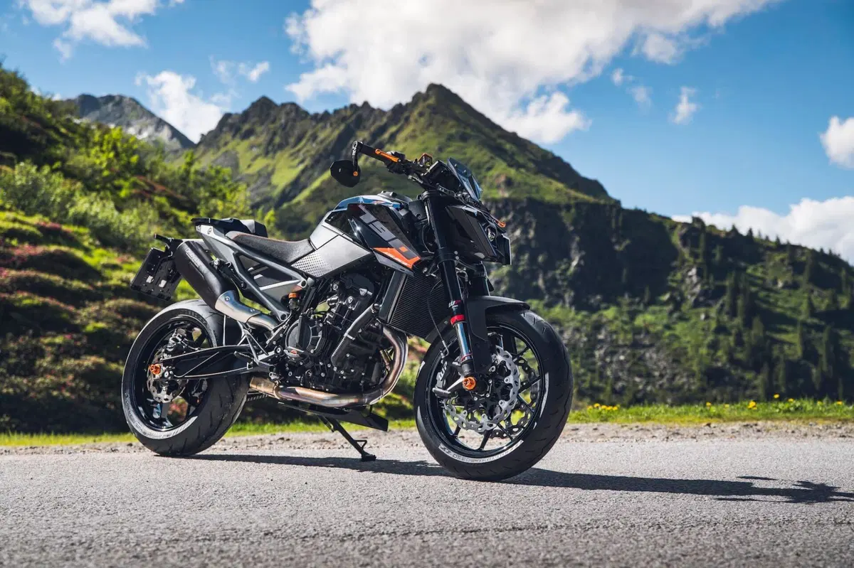KTM 790 DUKE (13)