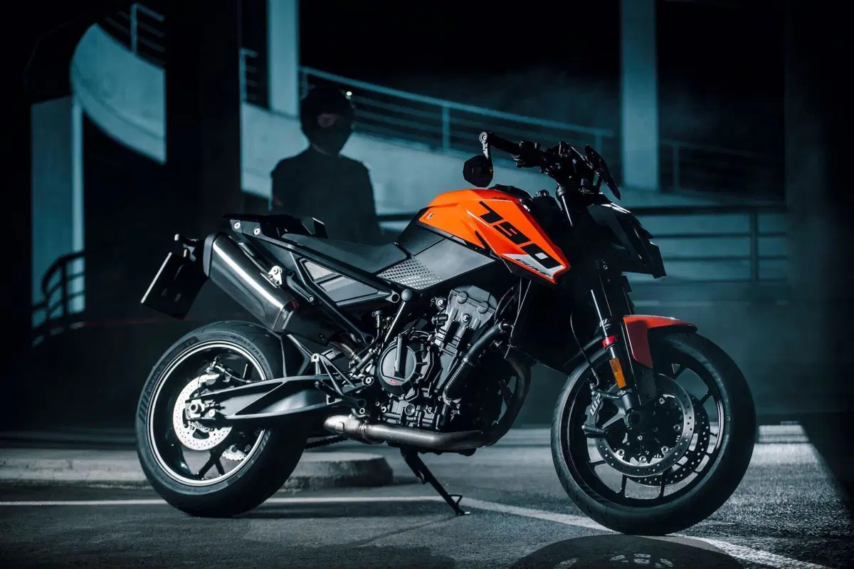 KTM 790 DUKE (19)