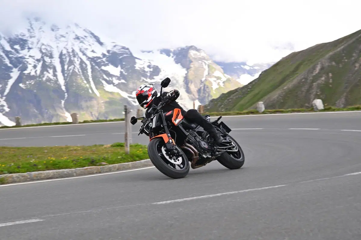 KTM 790 DUKE (24)