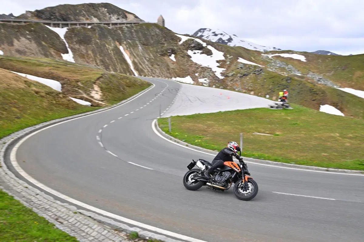 KTM 790 DUKE (28)