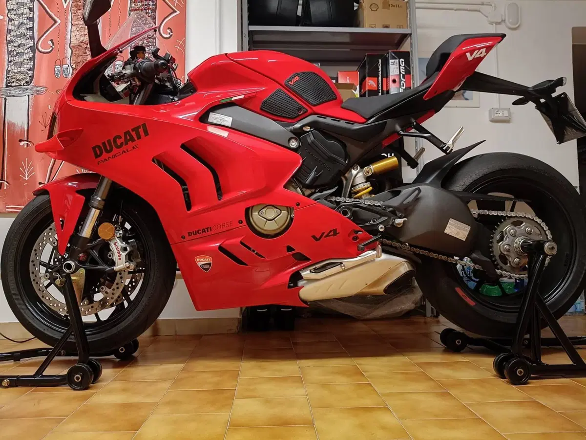 Ducati Panigale V4 (2022 - 24) (3)