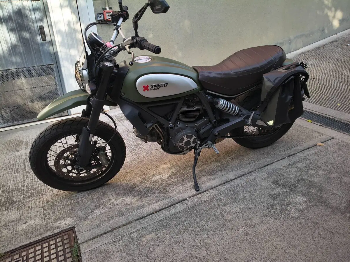 Ducati Scrambler 800 Urban Enduro (2015 - 16)