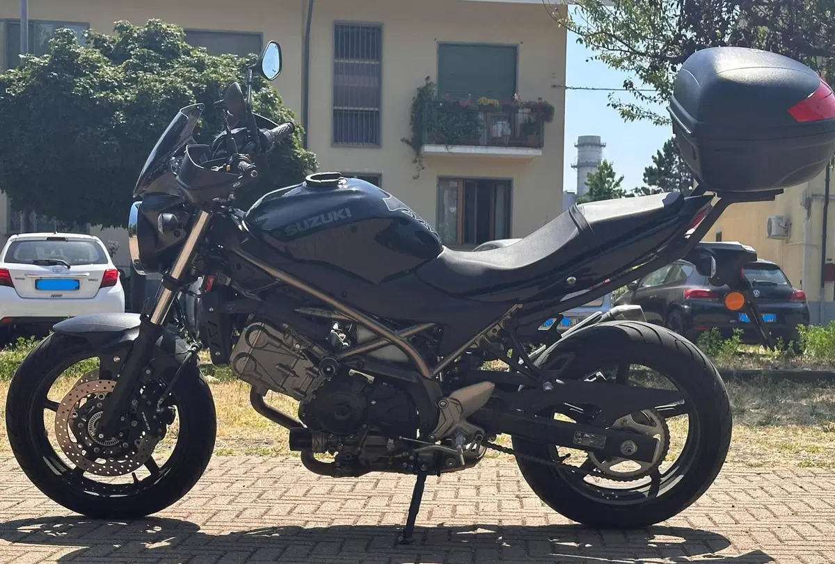 Suzuki SV650 (2021 - 24) (4)