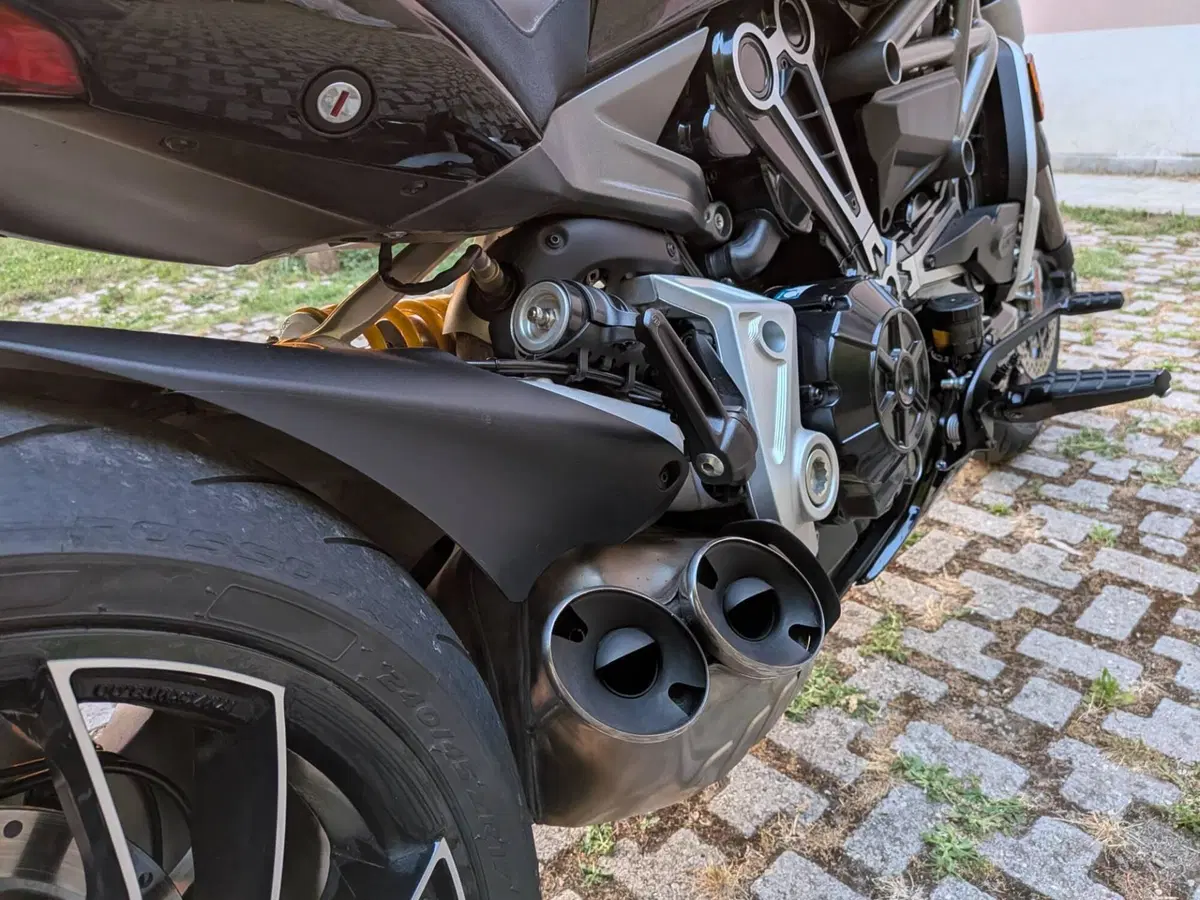 Ducati XDiavel 1262 S (2016 - 20) (7)