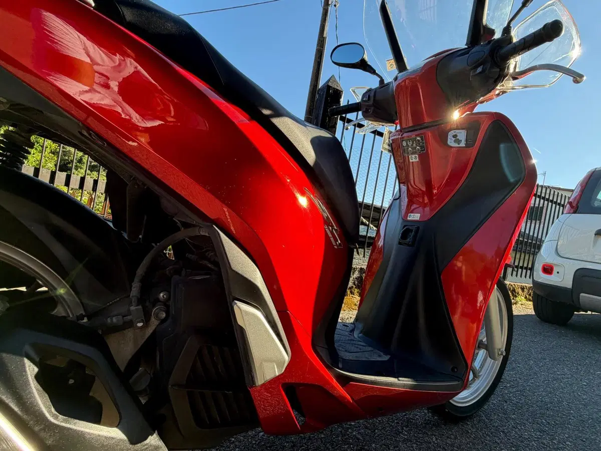 Honda SH 125 i ABS (2013 - 17) (2)