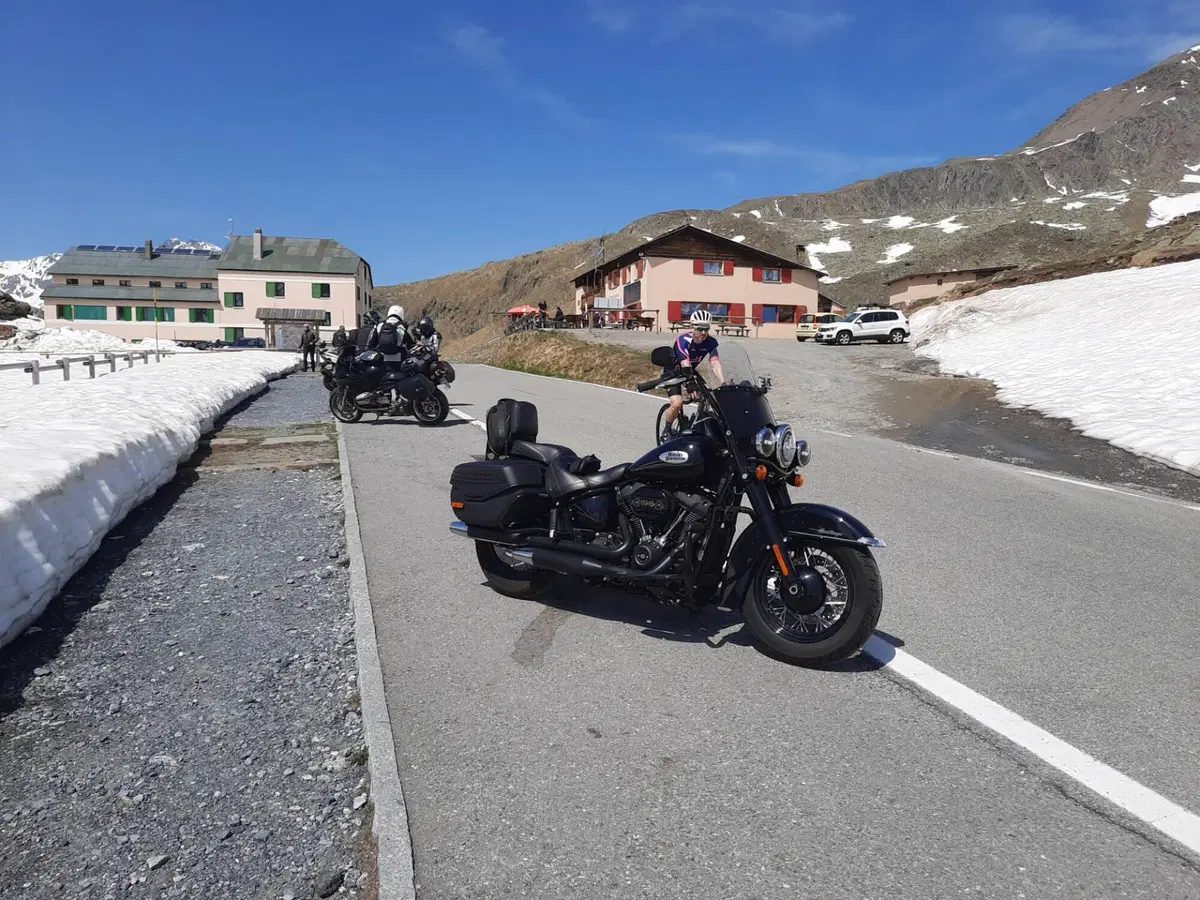 Harley-Davidson Heritage Classic (2021 - 24) (2)