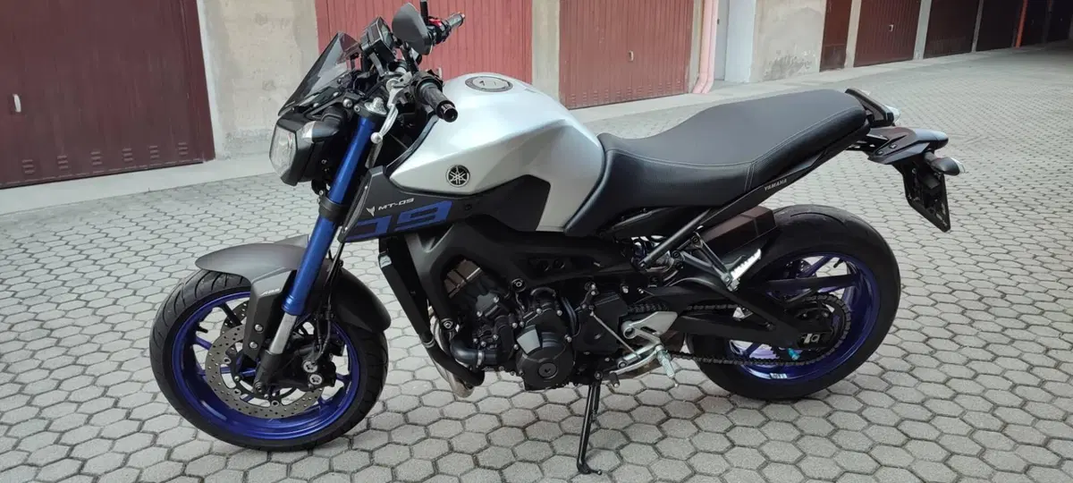 Yamaha MT-09 ABS (2016) (5)