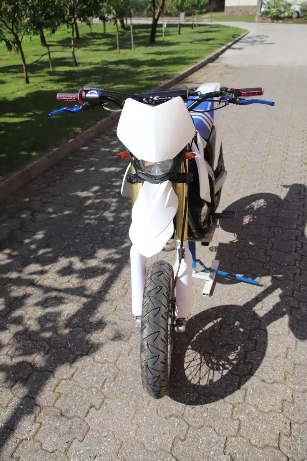HM CRE 50 Six (1996 - 06) (3)