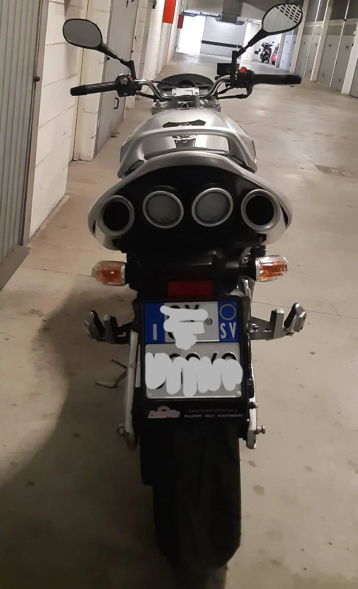 Suzuki GSR 600 (2006 - 11) (7)