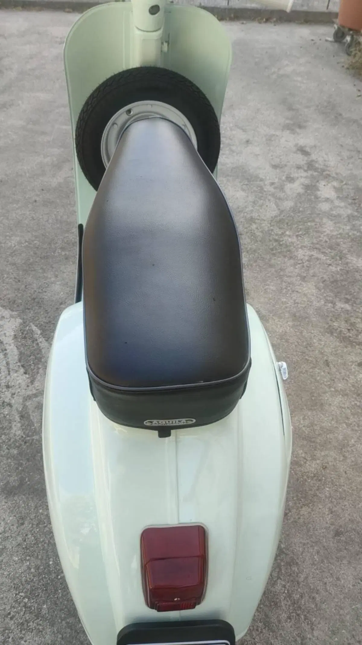 Piaggio Vespa 50 N (6)