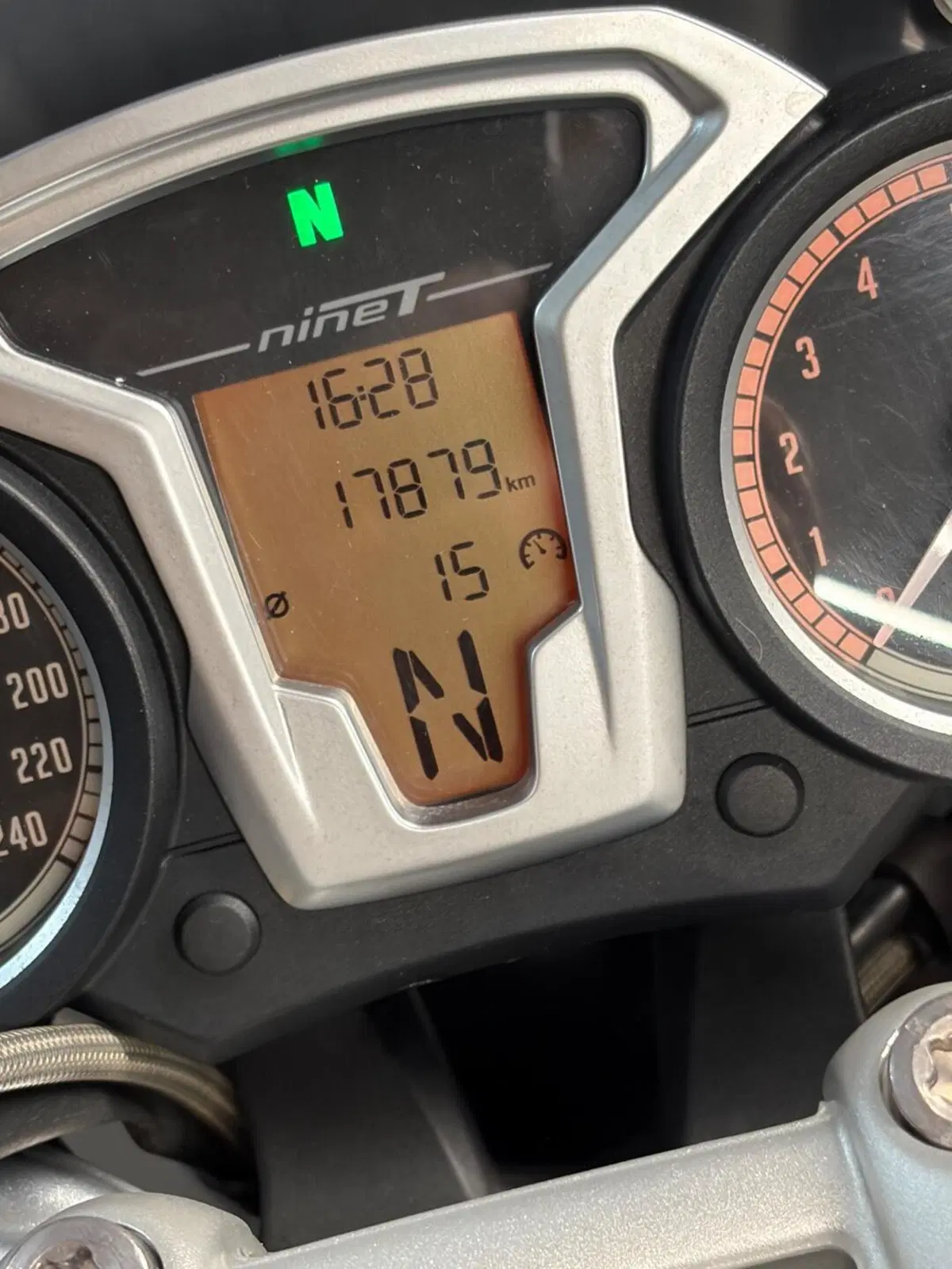 Bmw R nineT 1200 (2014 - 16) (4)