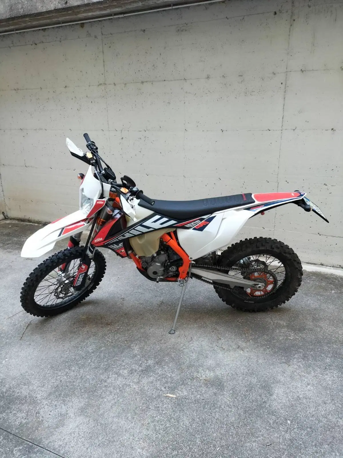 KTM 350 EXC-F Six Days (2019) (2)