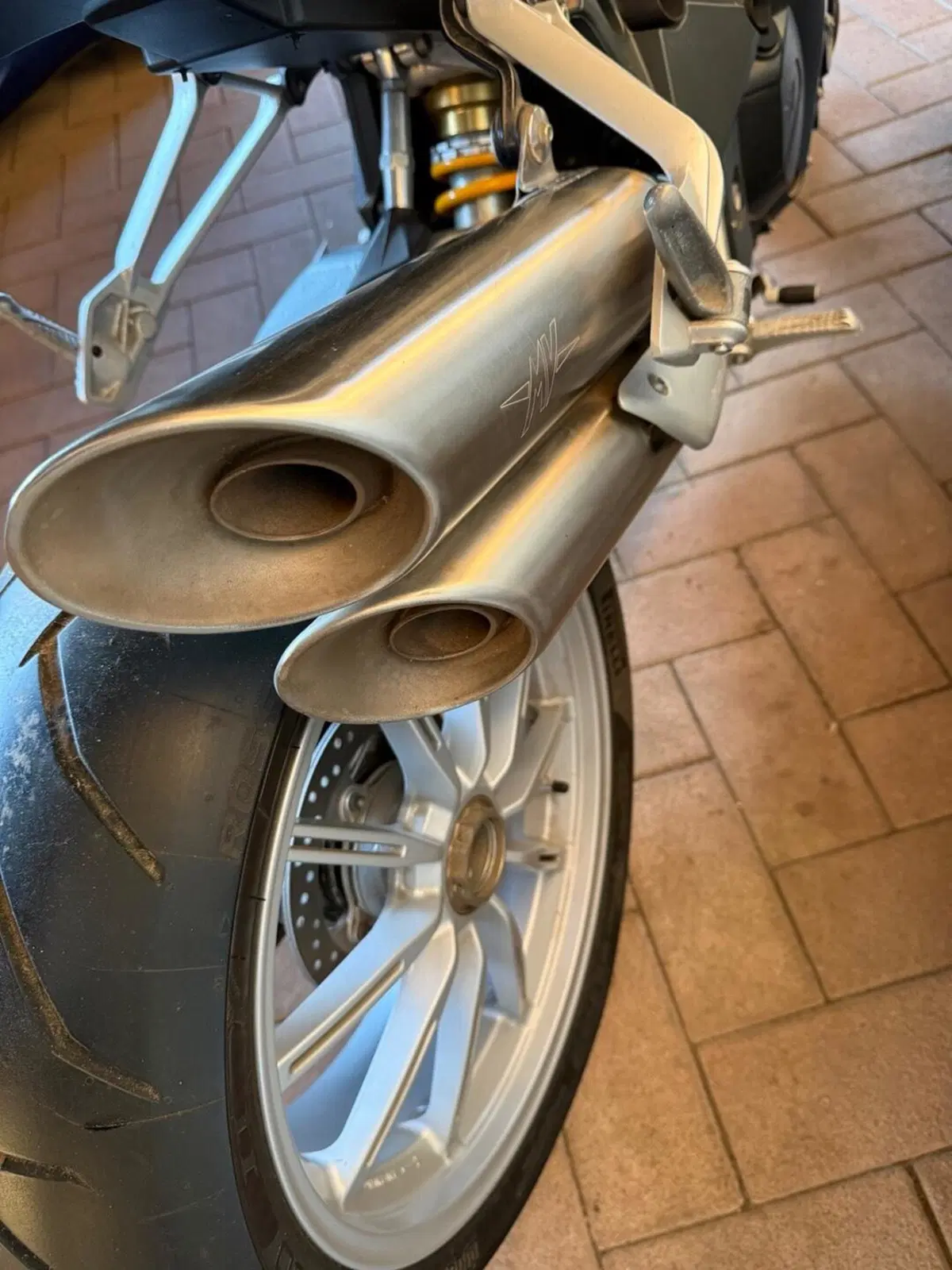 MV Agusta Brutale 1090 (2012 - 15) (4)