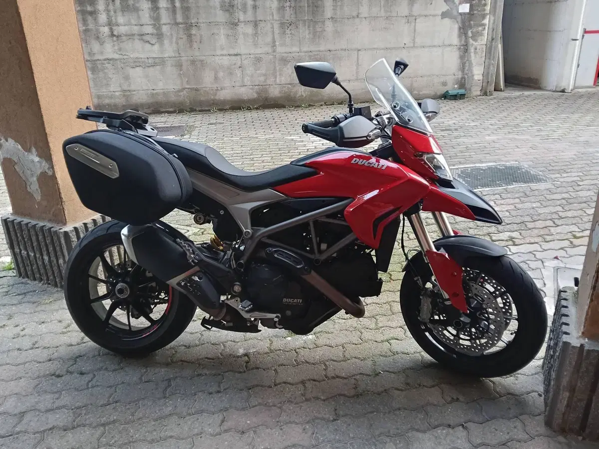 Ducati Hyperstrada 821 (2013 - 15)