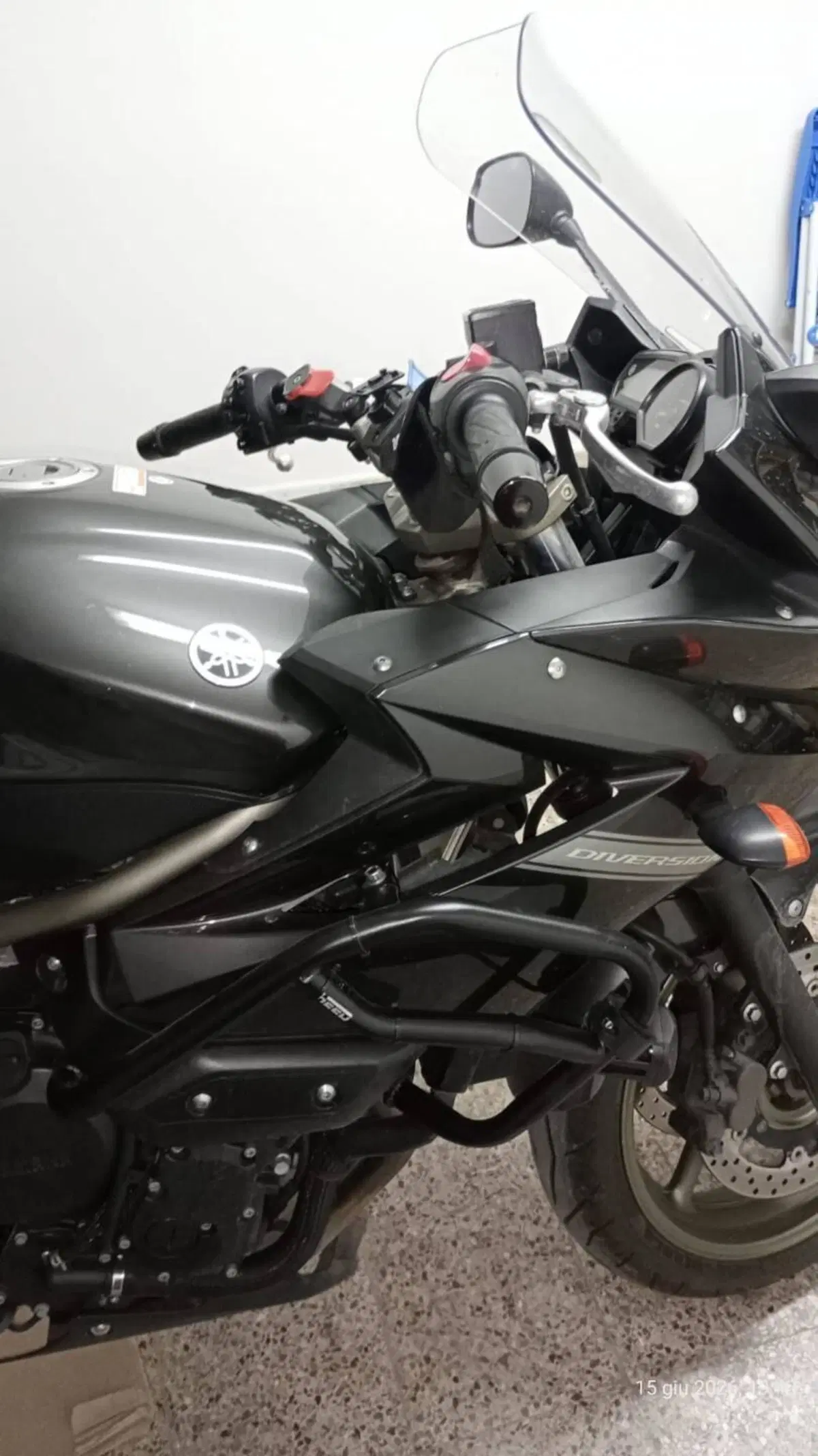 Yamaha XJ6 Diversion (2009 - 15) (7)