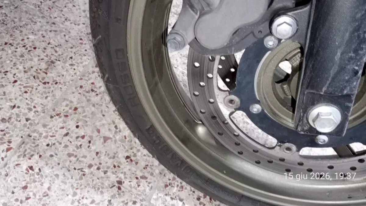 Yamaha XJ6 Diversion (2009 - 15) (11)