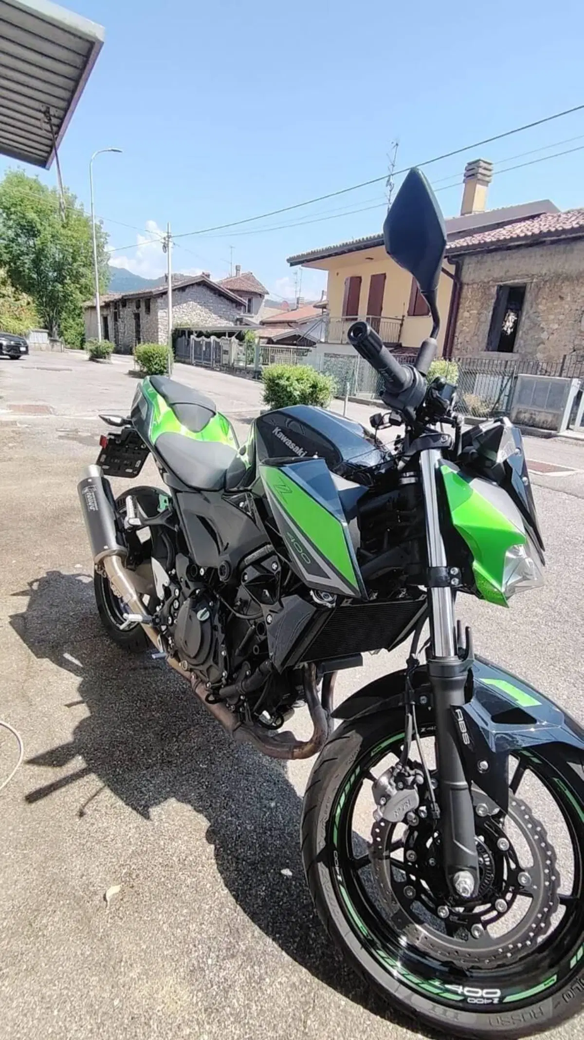 Kawasaki Z 400 (2023)