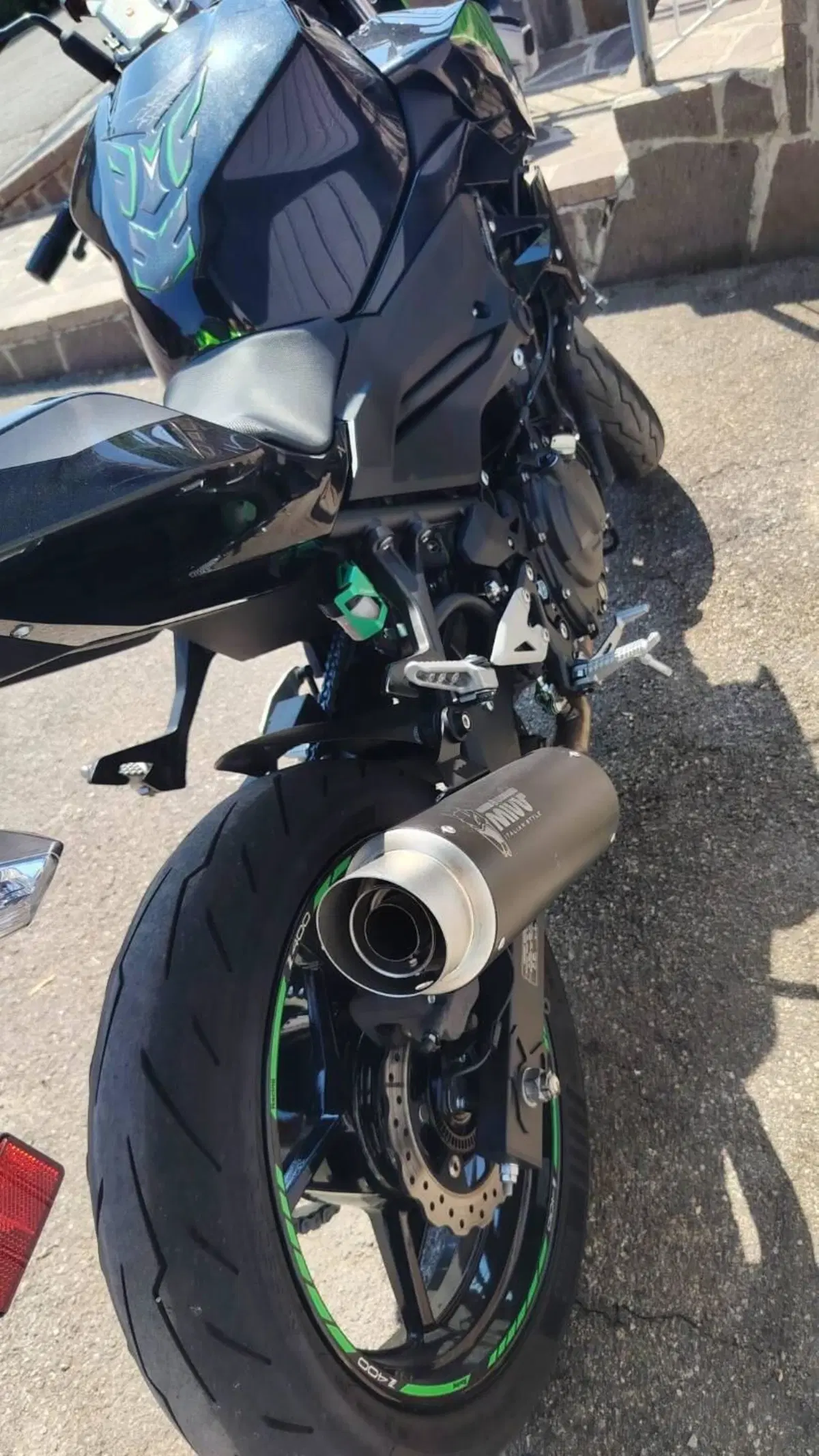Kawasaki Z 400 (2023) (9)