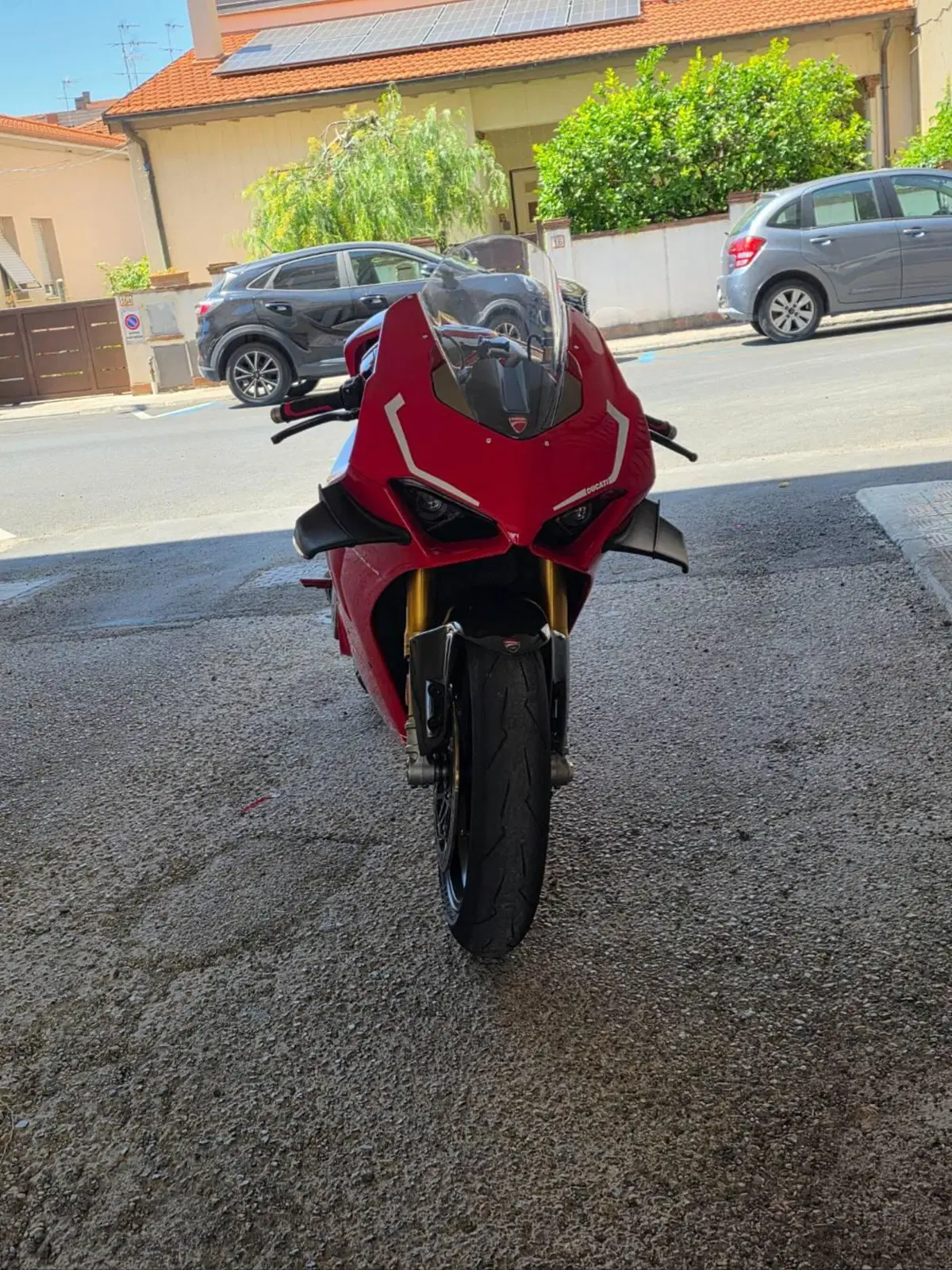 Ducati Panigale V4 S 1100 (2021) (12)