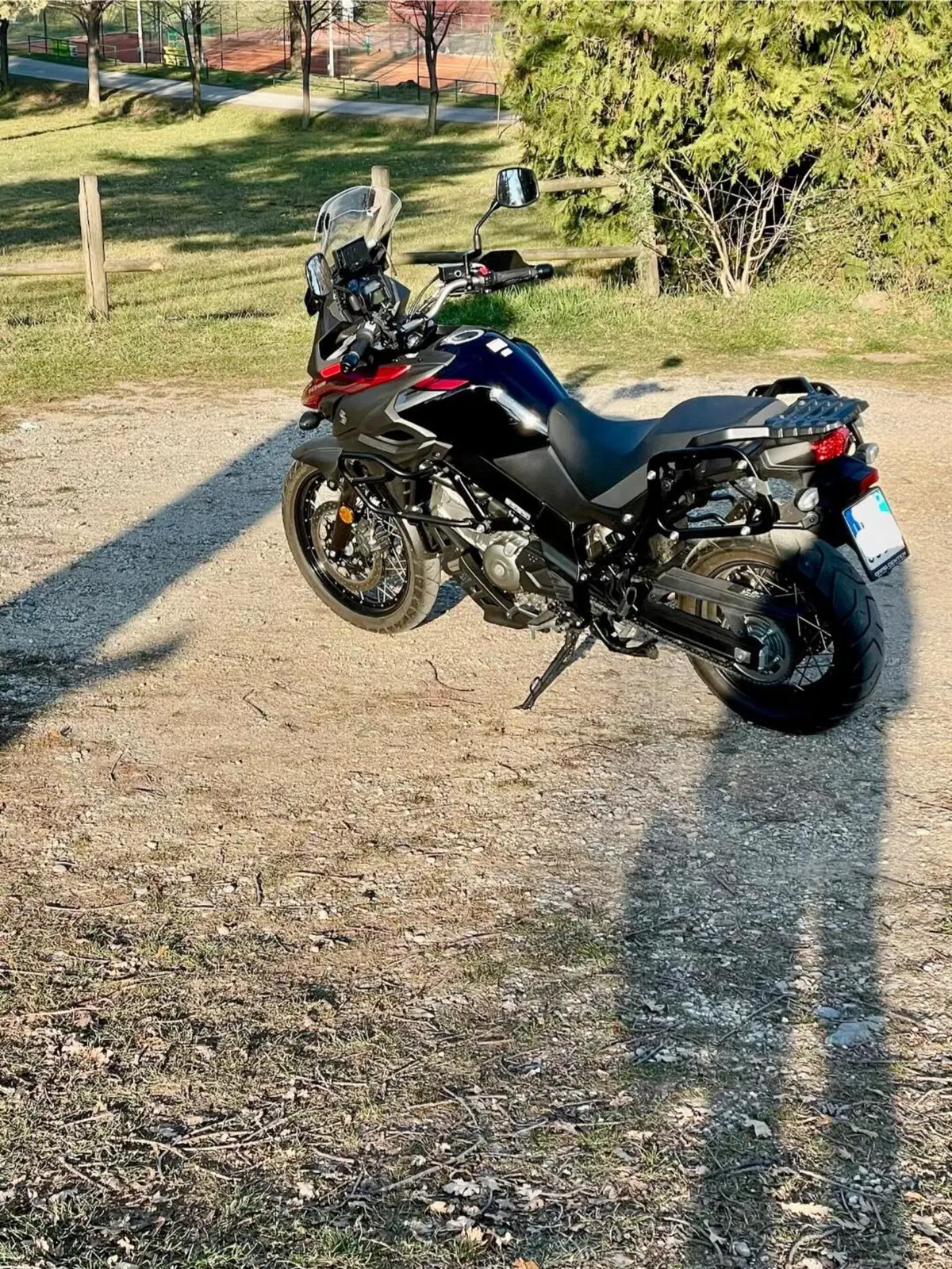 Suzuki V-Strom 650XT (2021 - 25) (4)