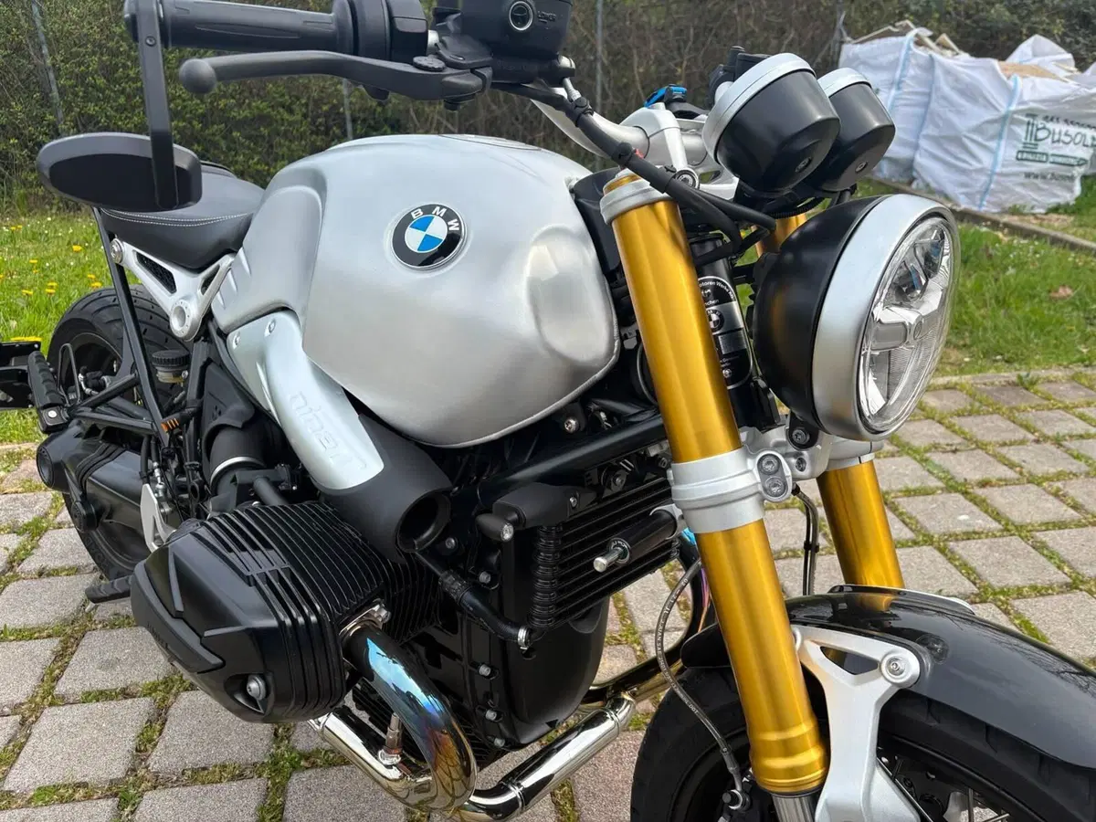 Bmw R nineT (2021 - 24) (8)