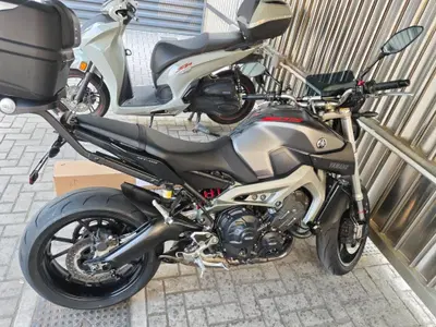 Yamaha MT-09 (2013 - 15) usata