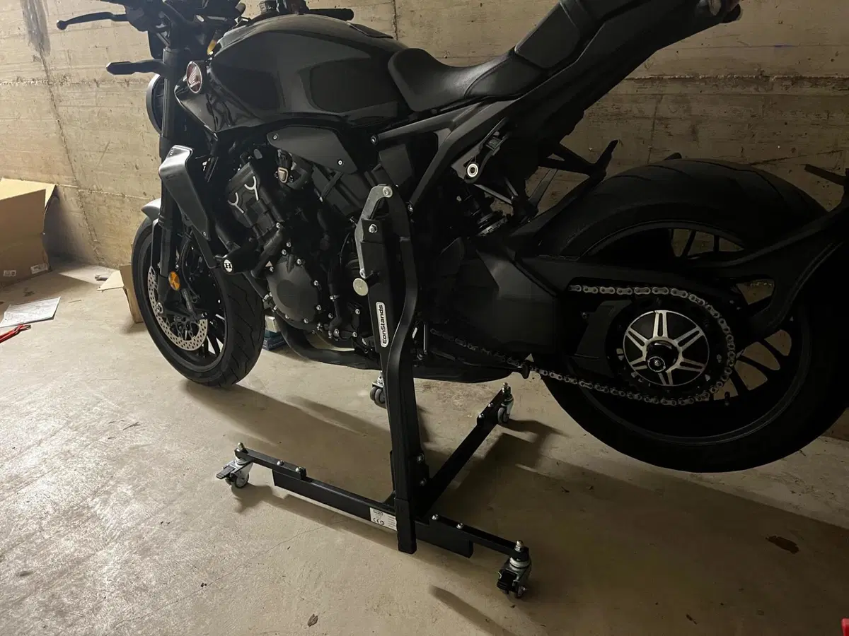 Honda CB 1000 R Black Edition (2021 - 25) (3)