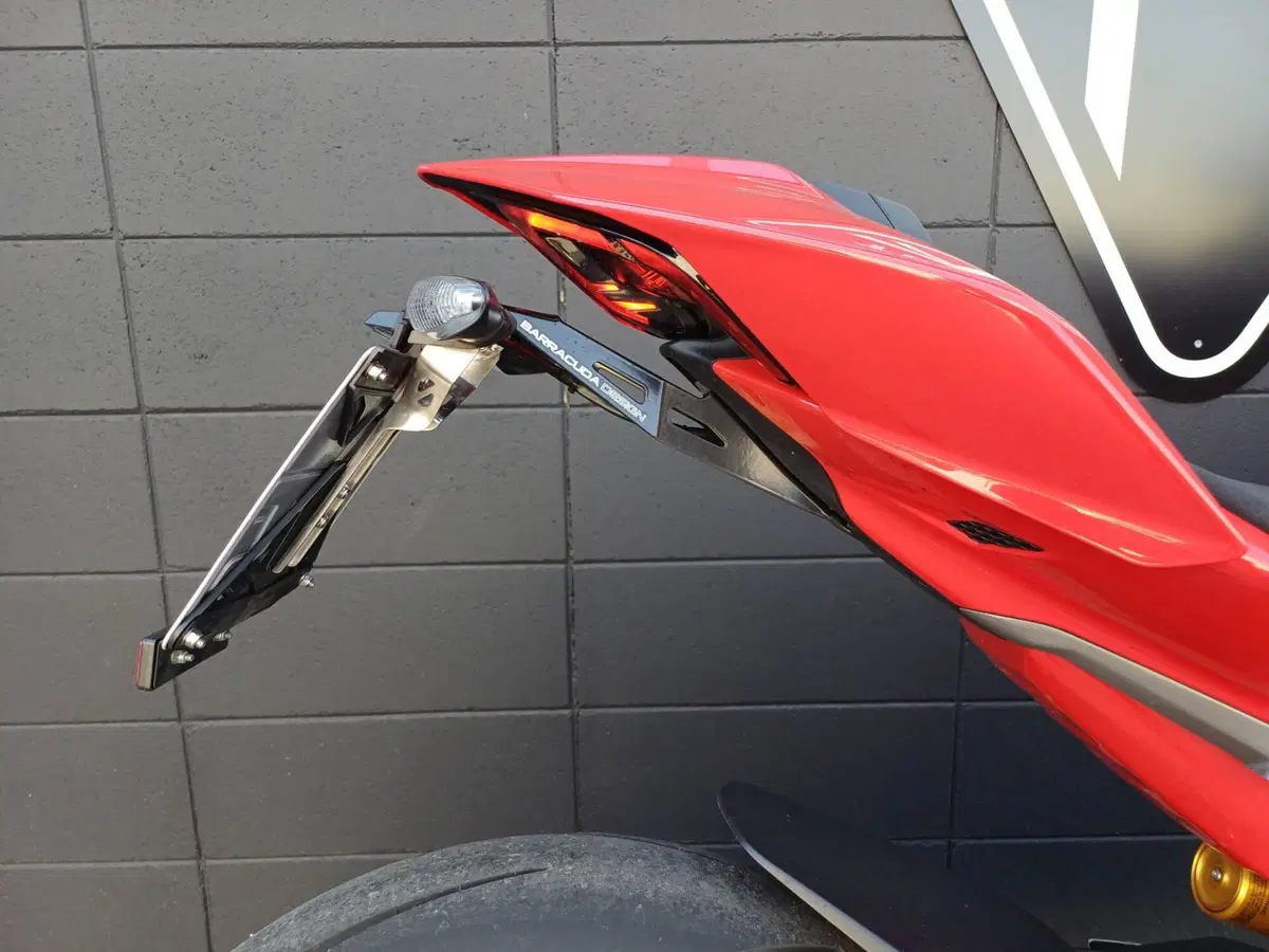 Ducati Panigale V4 S (2025 - 26) (10)