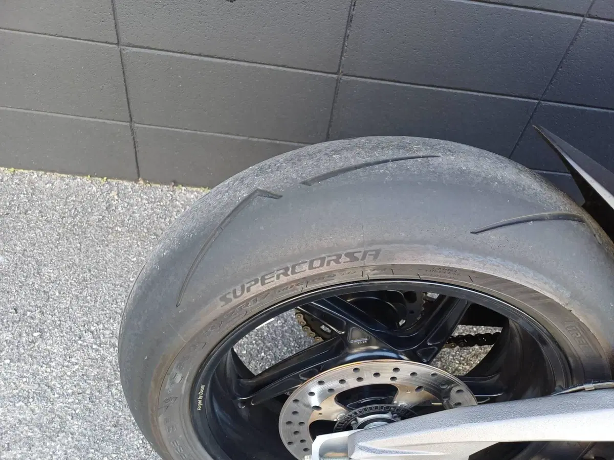 Ducati Panigale V4 S (2025 - 26) (13)