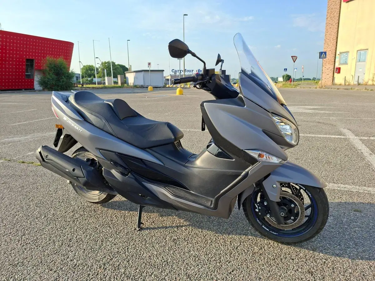 Suzuki Burgman AN 400 (2017 - 20)