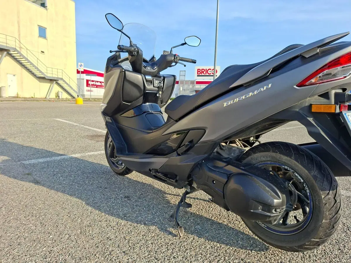 Suzuki Burgman AN 400 (2017 - 20) (3)