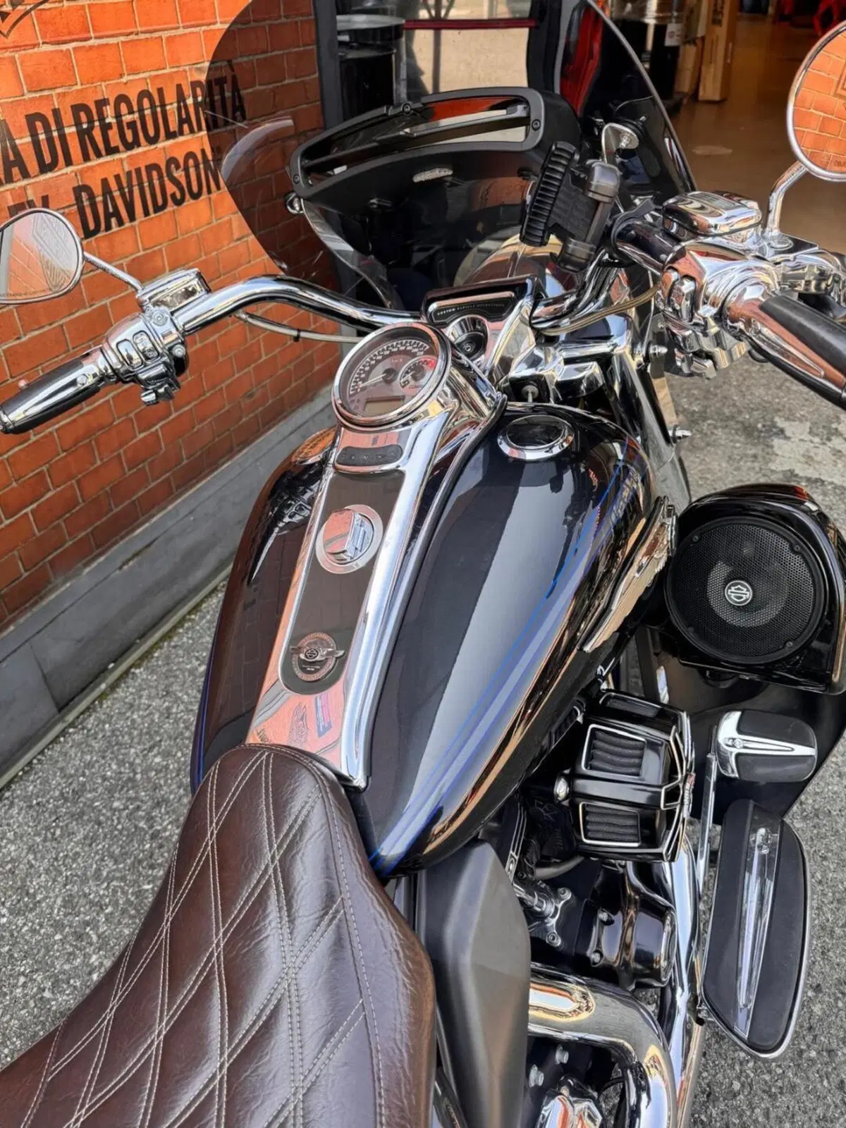 Harley-Davidson 1690 Road King (2013 - 16) - FLHR (9)