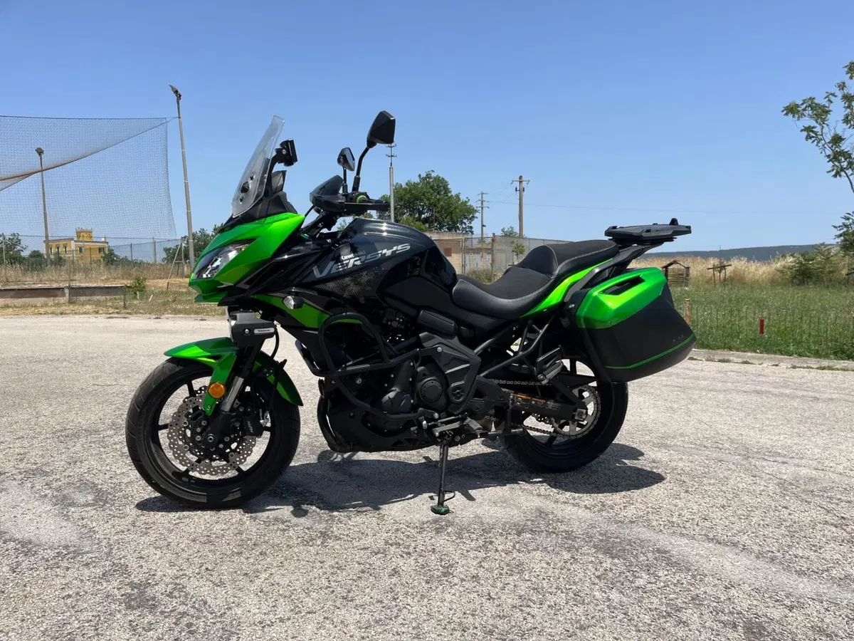 Kawasaki Versys 650 Grand Tourer (2021) (3)
